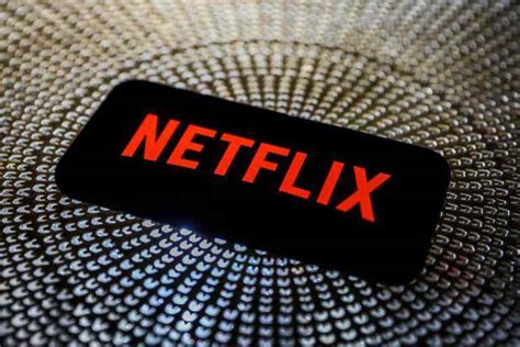 N­e­t­f­l­i­x­,­ ­M­a­r­t­ ­a­y­ı­n­ı­n­ ­i­l­k­ ­d­i­z­i­ ­v­e­ ­f­i­l­m­l­e­r­i­n­i­ ­y­a­y­ı­n­l­a­d­ı­